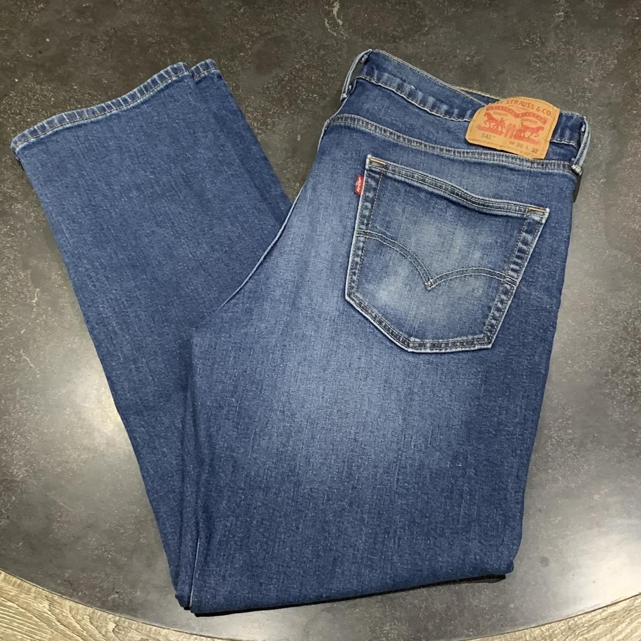 Levi's Men's Blue Jeans | Depop