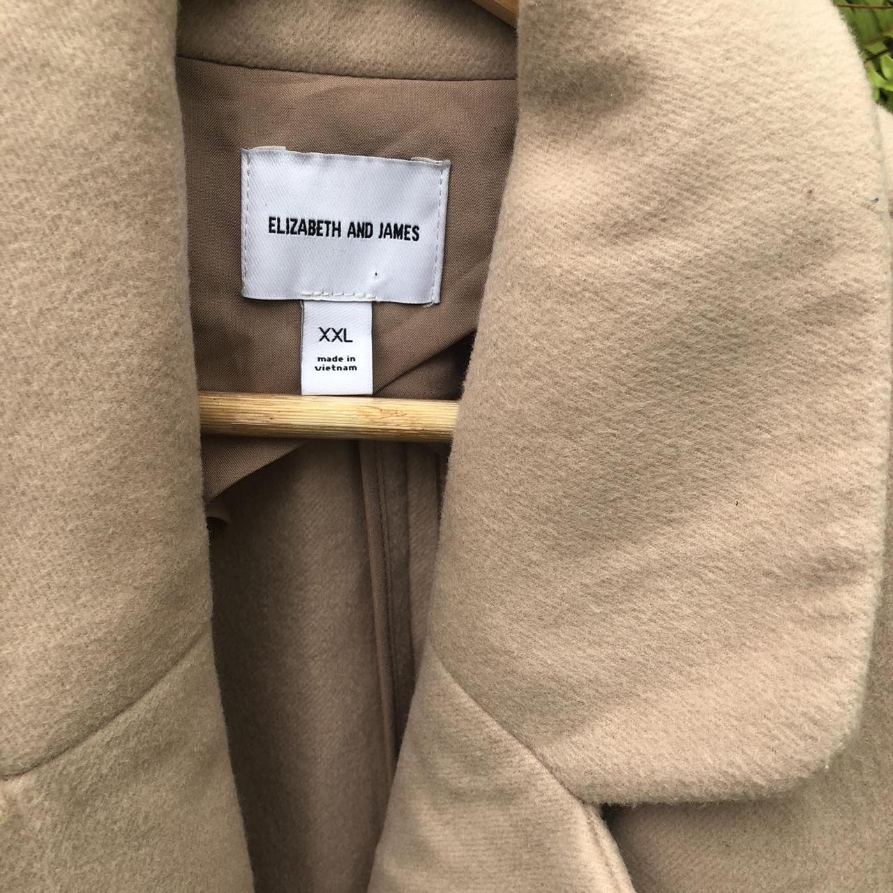 NWOT Elizabeth James Coat in beige Size. Depop