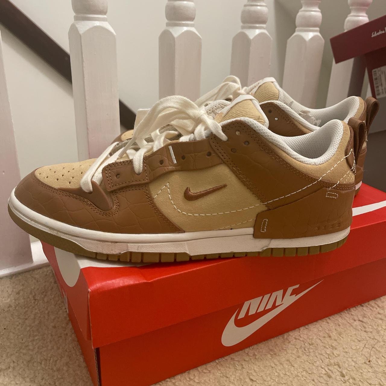 nike dunk disrupt 2 se trainers in mineral clay