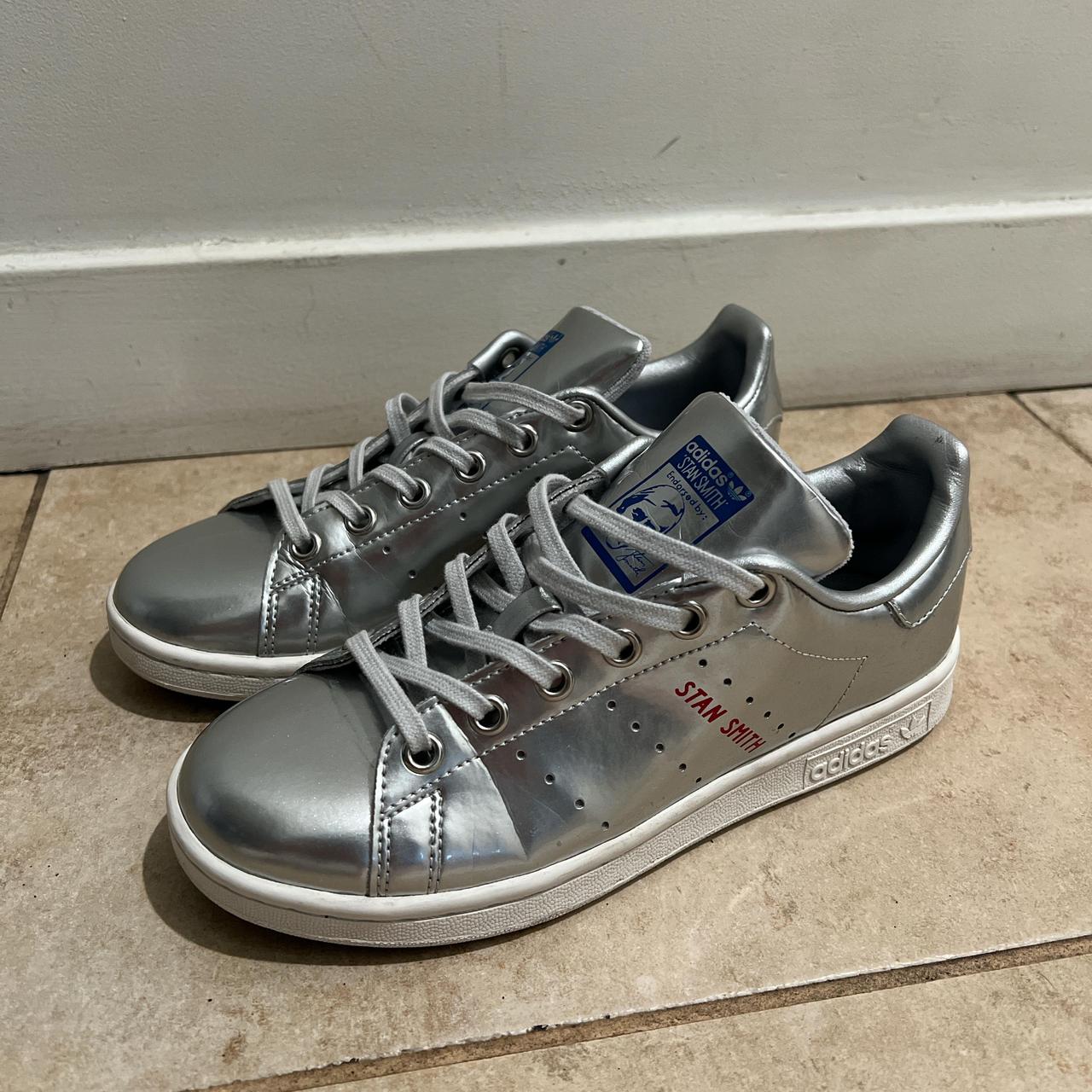 Silver stan smith trainers online