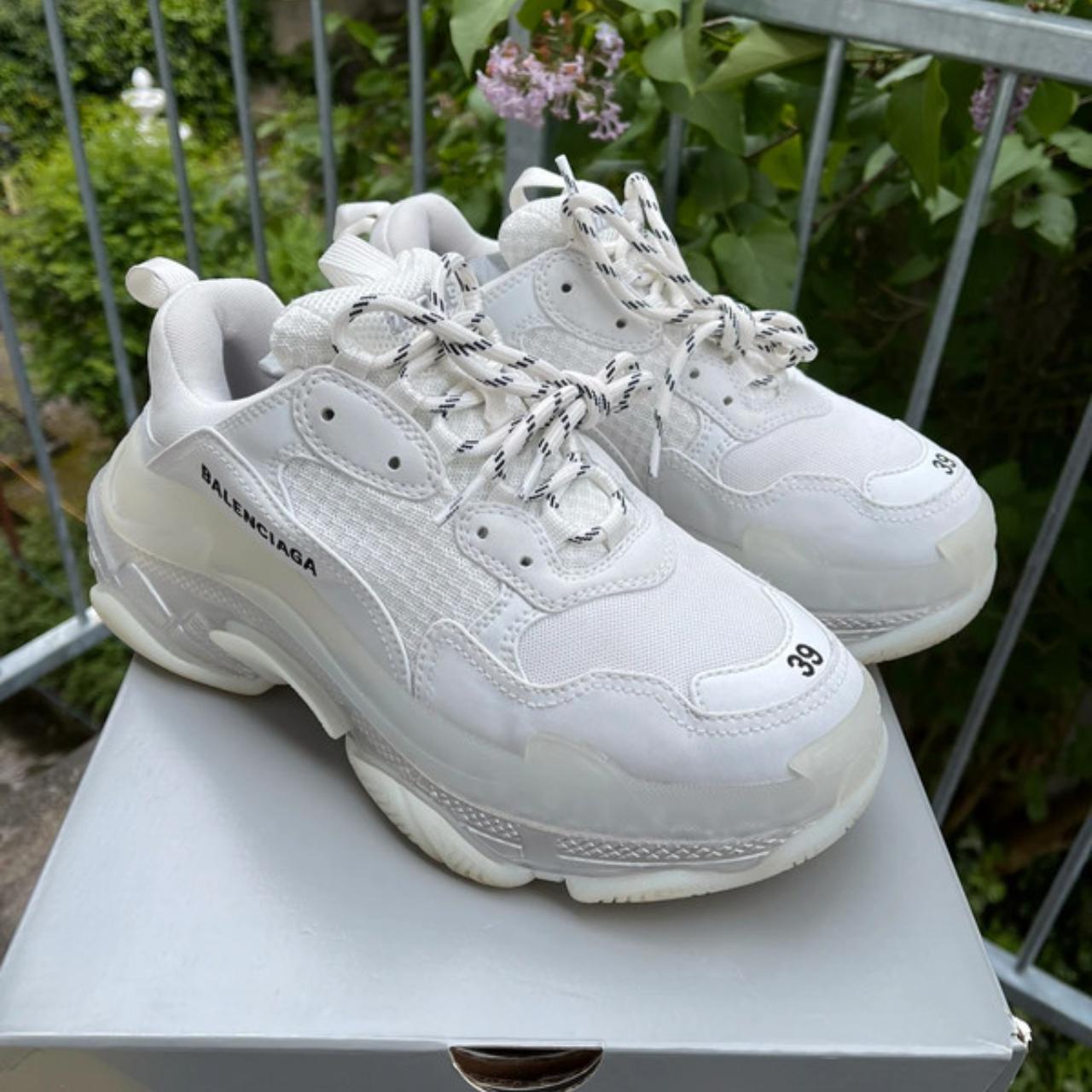 Balenciaga triple s 2025 size 39