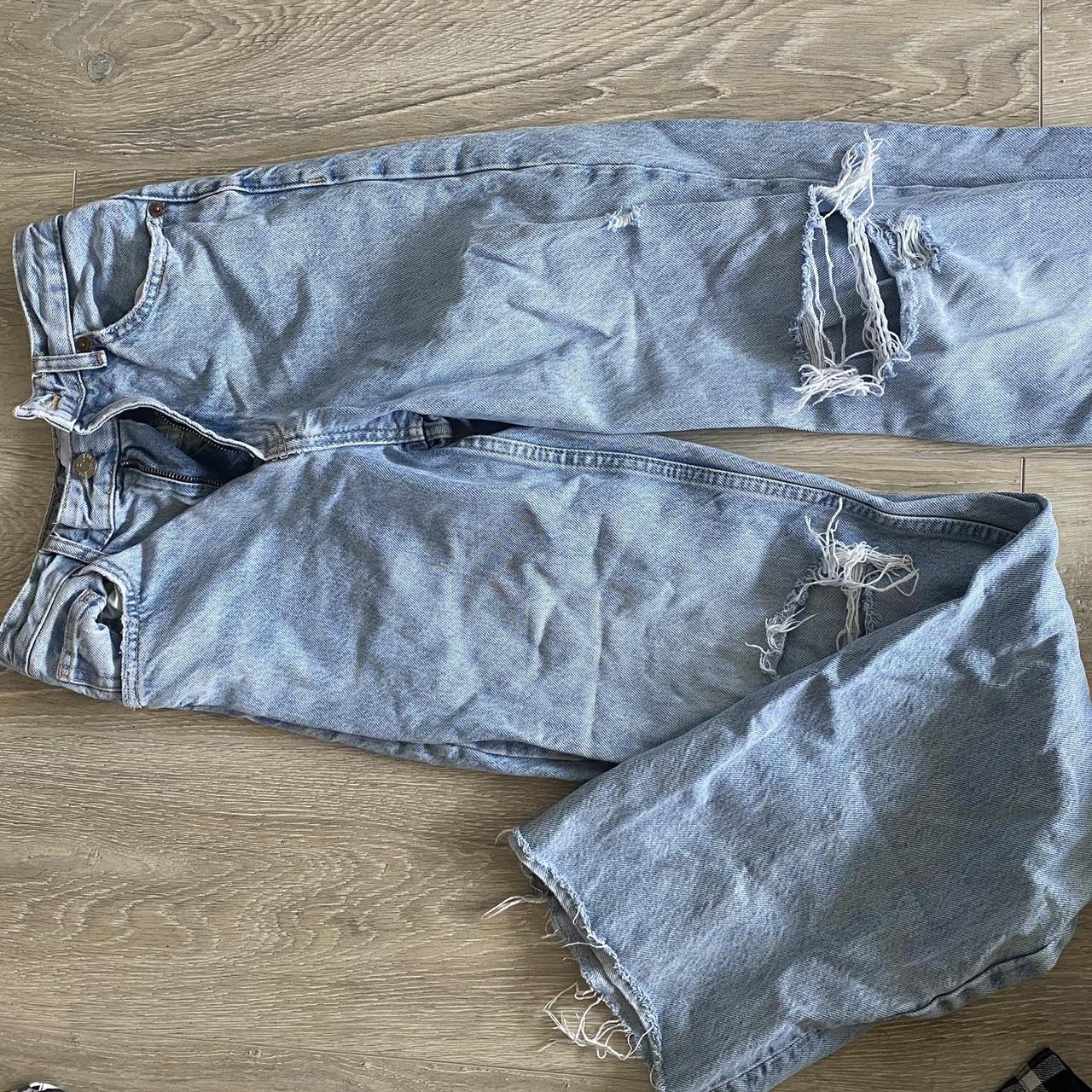 Zara ripped wide leg light wash jeans (27//4) worn a... - Depop