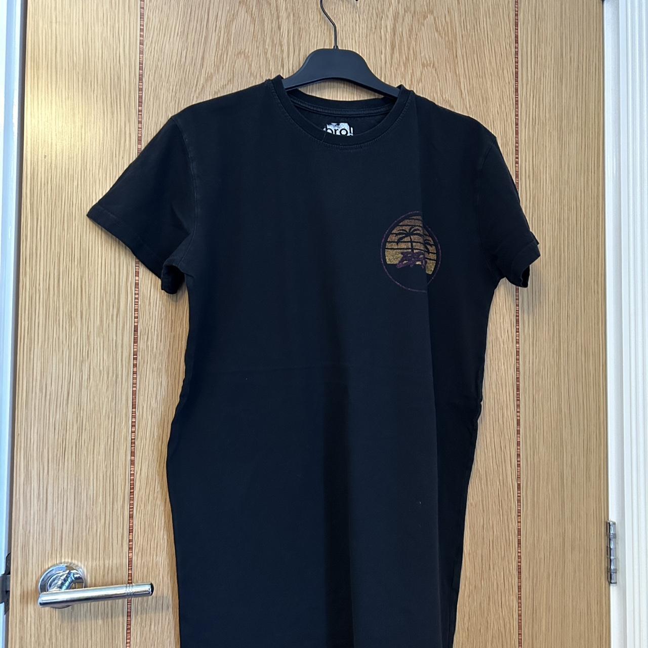 item listed by wiker