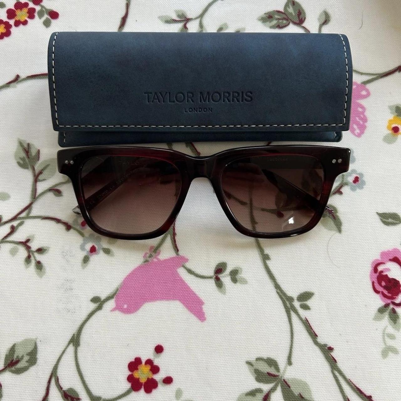 item listed by wiker
