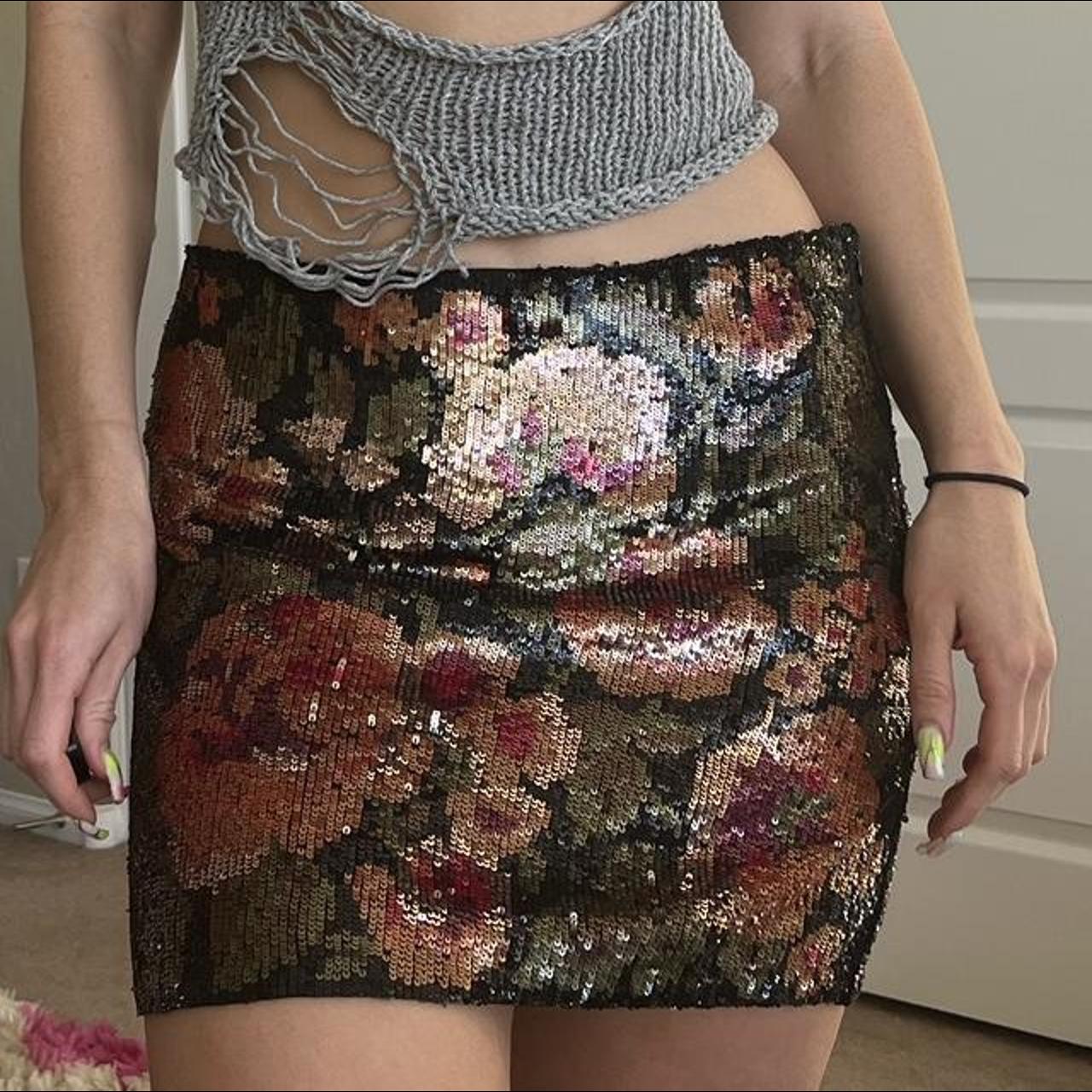 Floral sequin mini outlet skirt