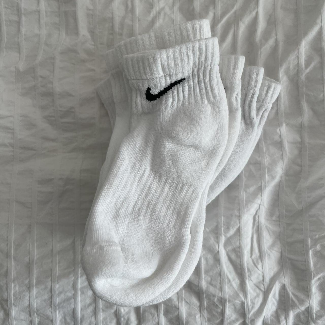 6 pack of nike quarter socks size small womens... - Depop