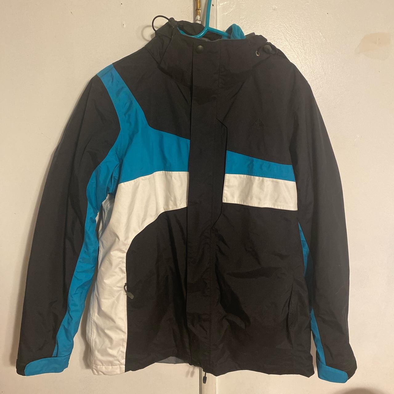 Nike -ACG jacket/fleece combo Size L but fits a... - Depop