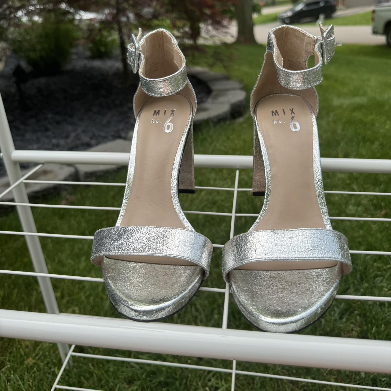 item listed by nataliep11