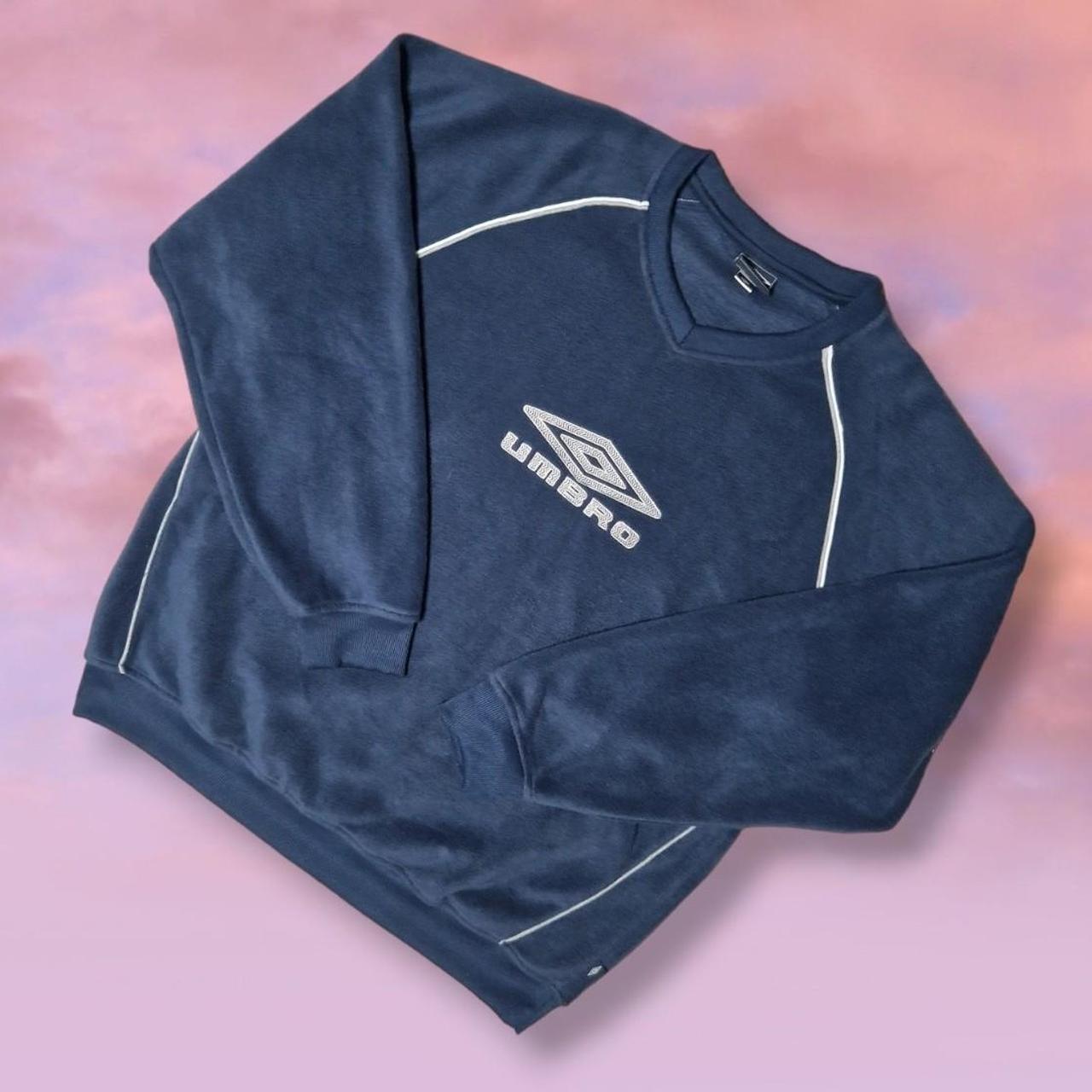 🔥 VINTAGE EMBROIDERED NAVY FLEECE JUMPER 🔥 📝 ITEM... Depop