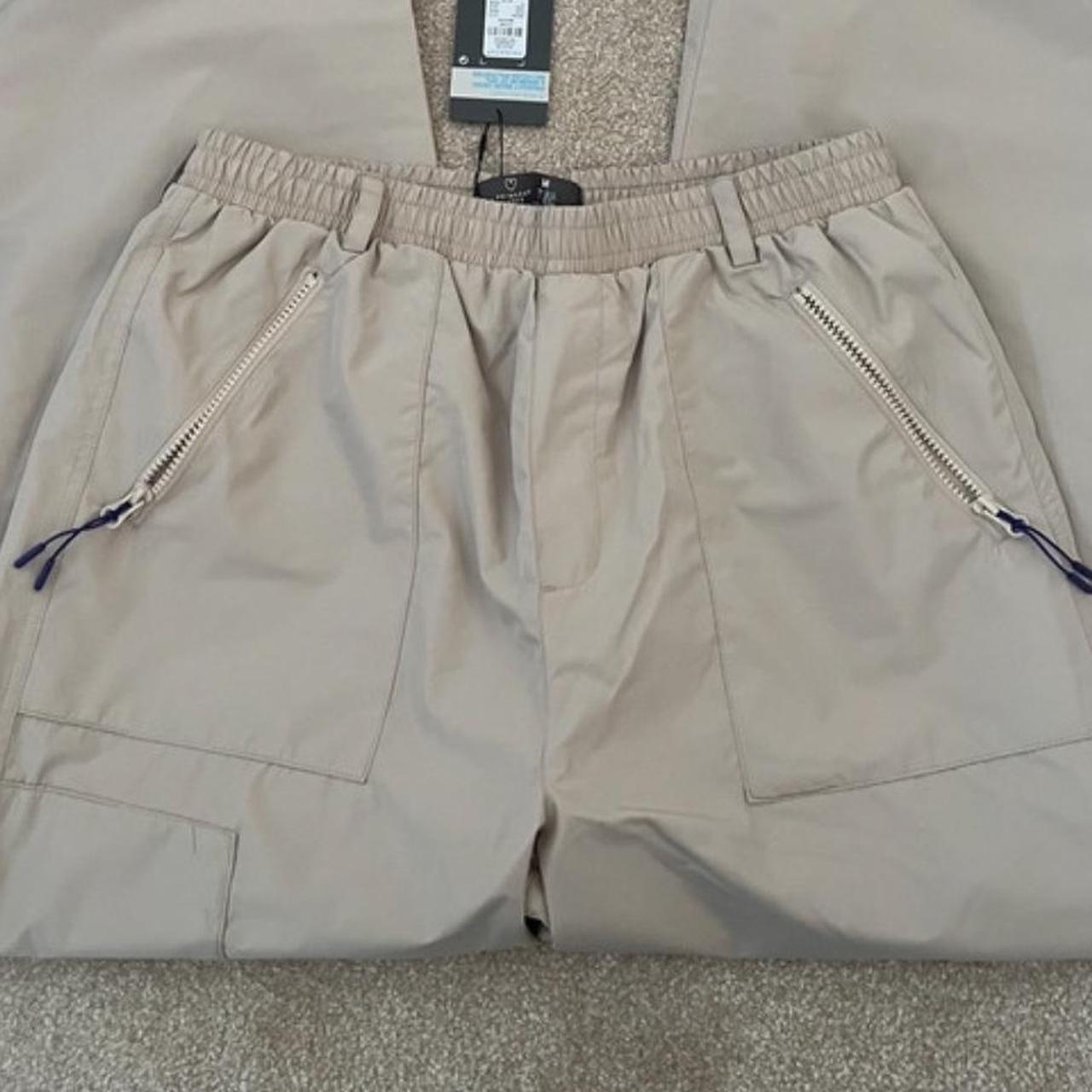 Primark hiking trousers beige brand new never worn Depop