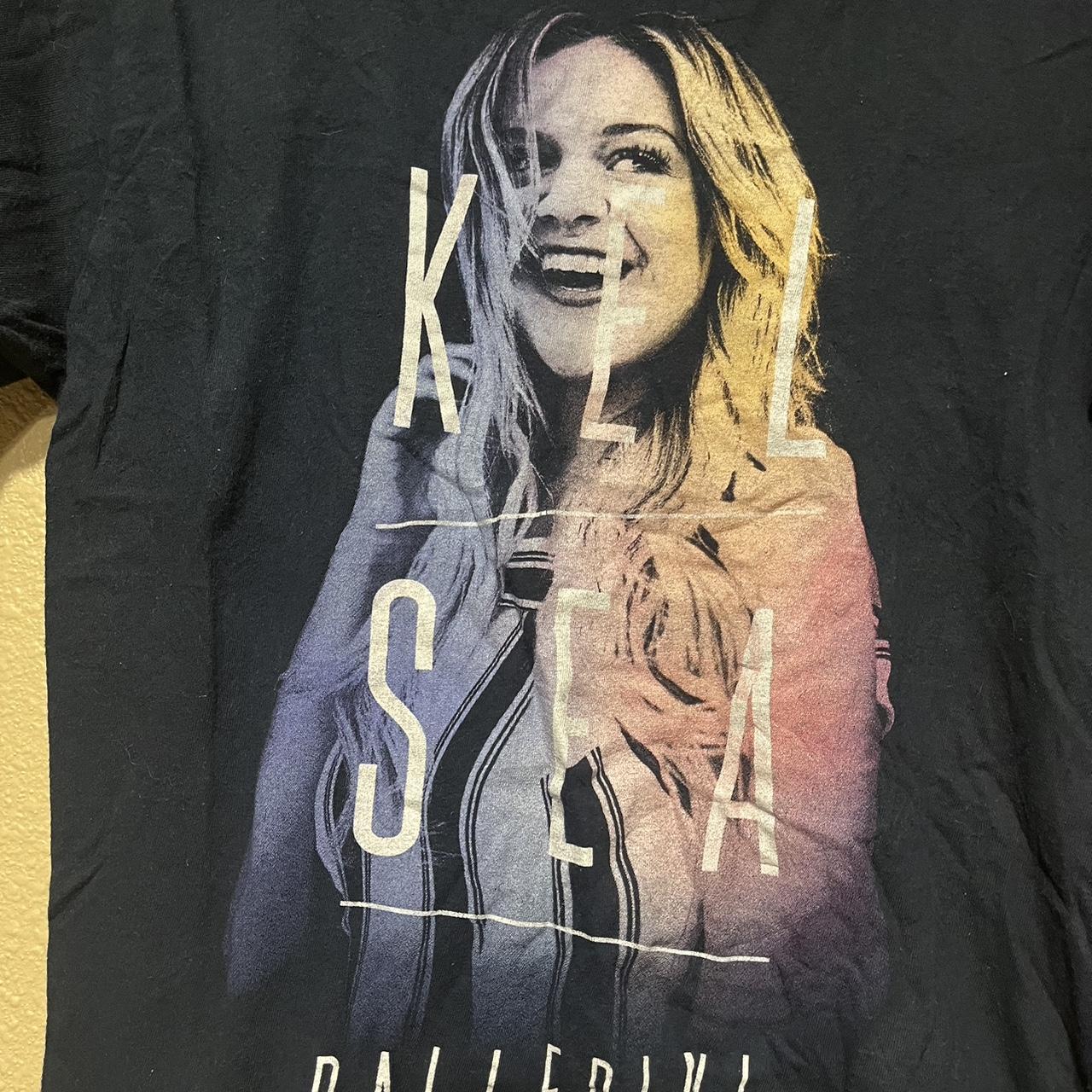 💰 FREE SHIPPING 💰 y2k era Kelsea Ballerini merch... - Depop