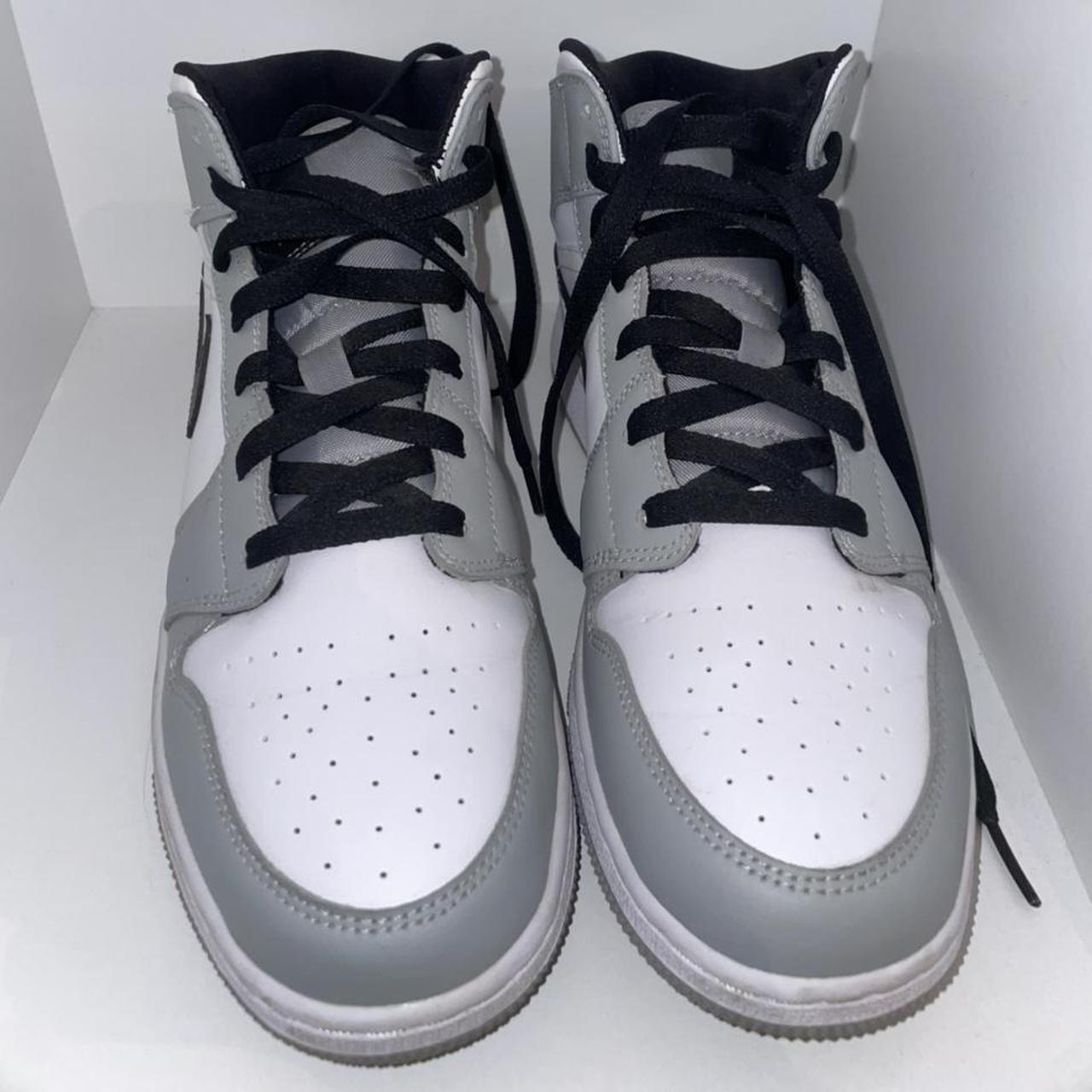 jd sports womens grey nike trainers