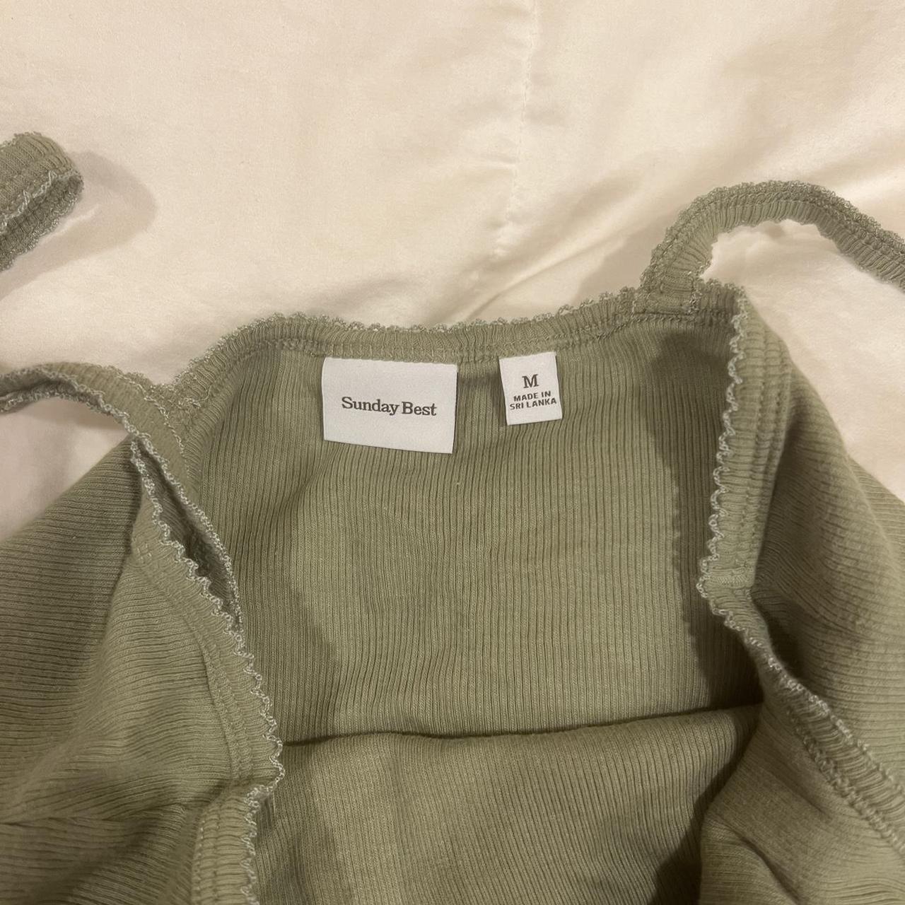 aritzia sunday best green cami top • size medium •... - Depop