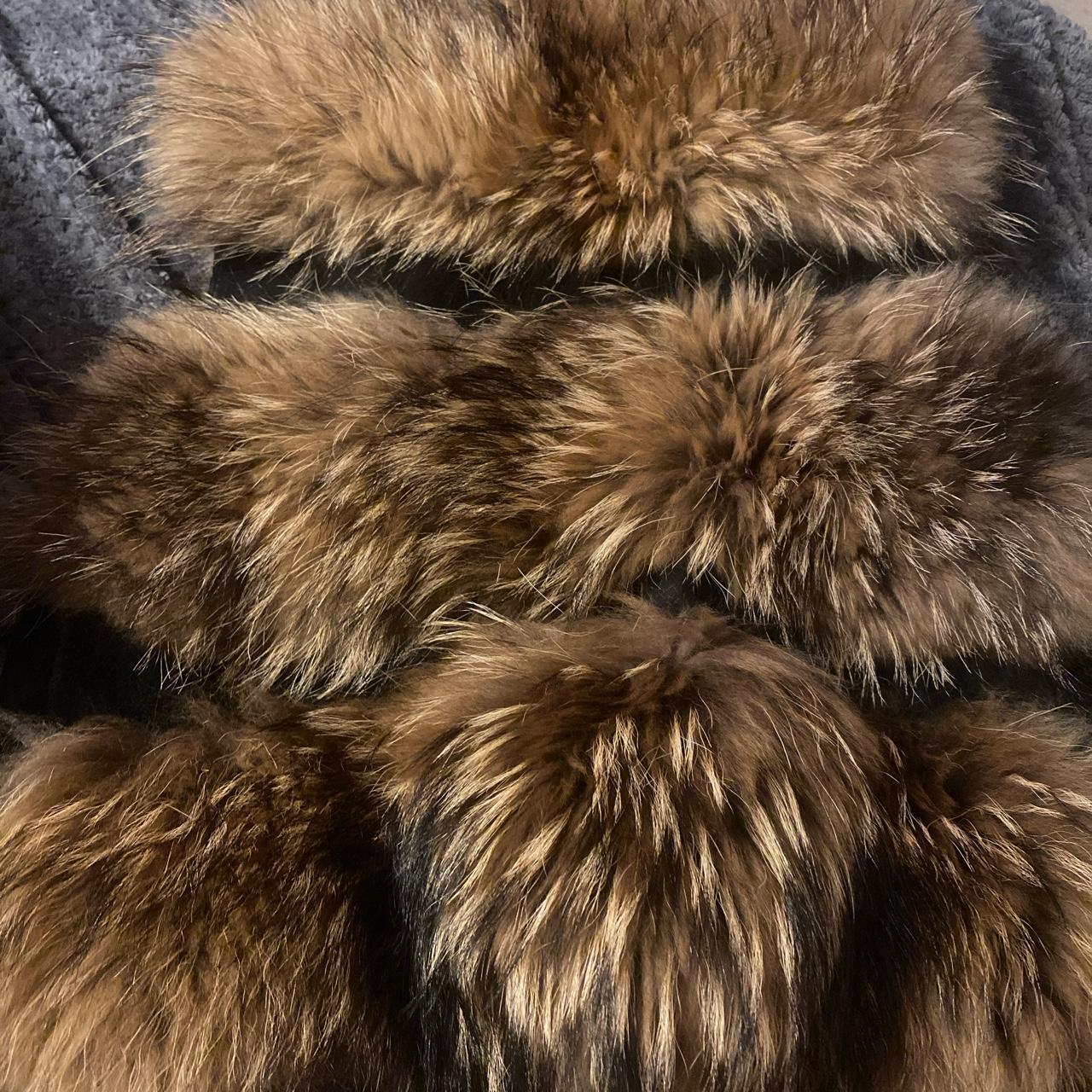 Real raccoon fur gillet barley worn - Depop