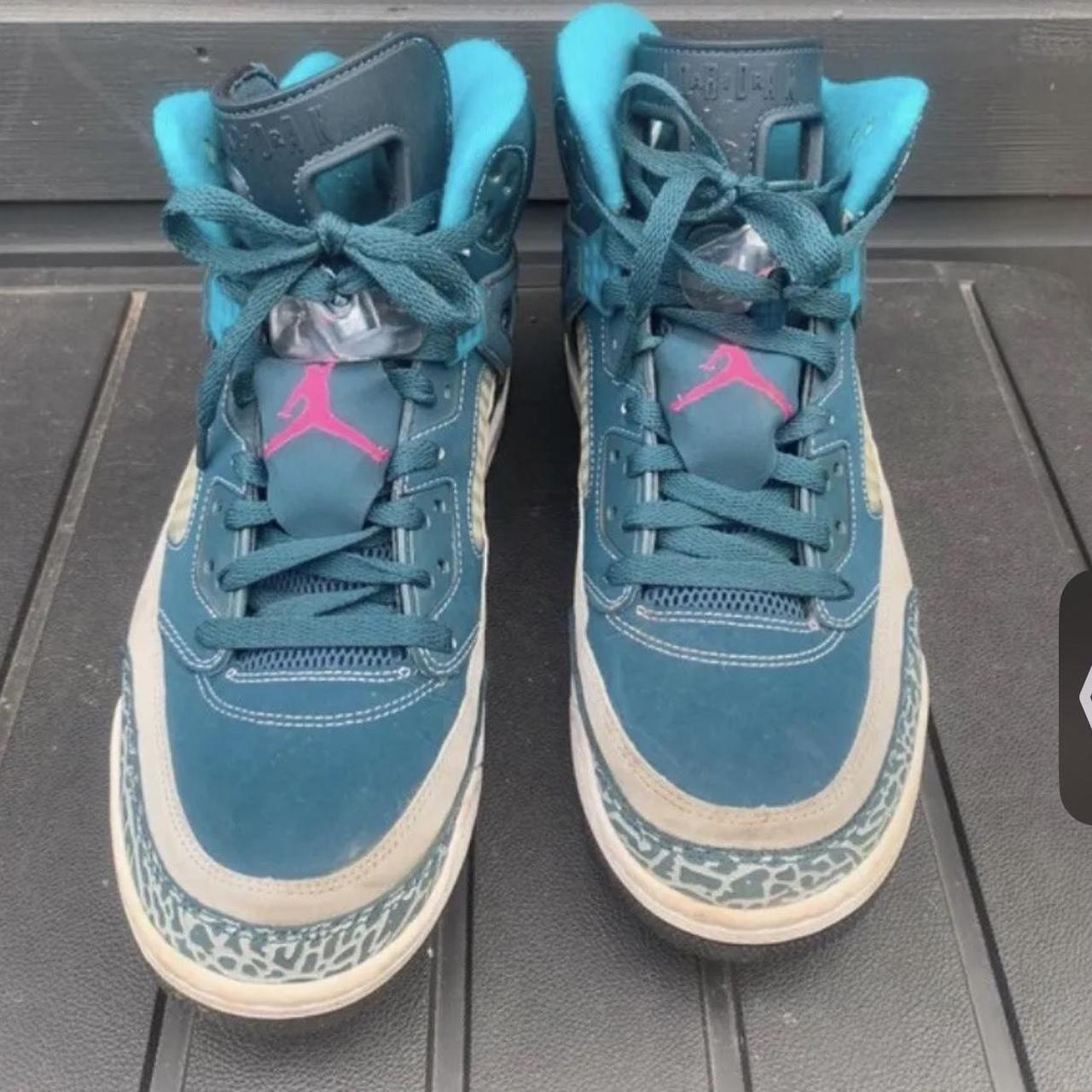 jordan spizike blue and pink