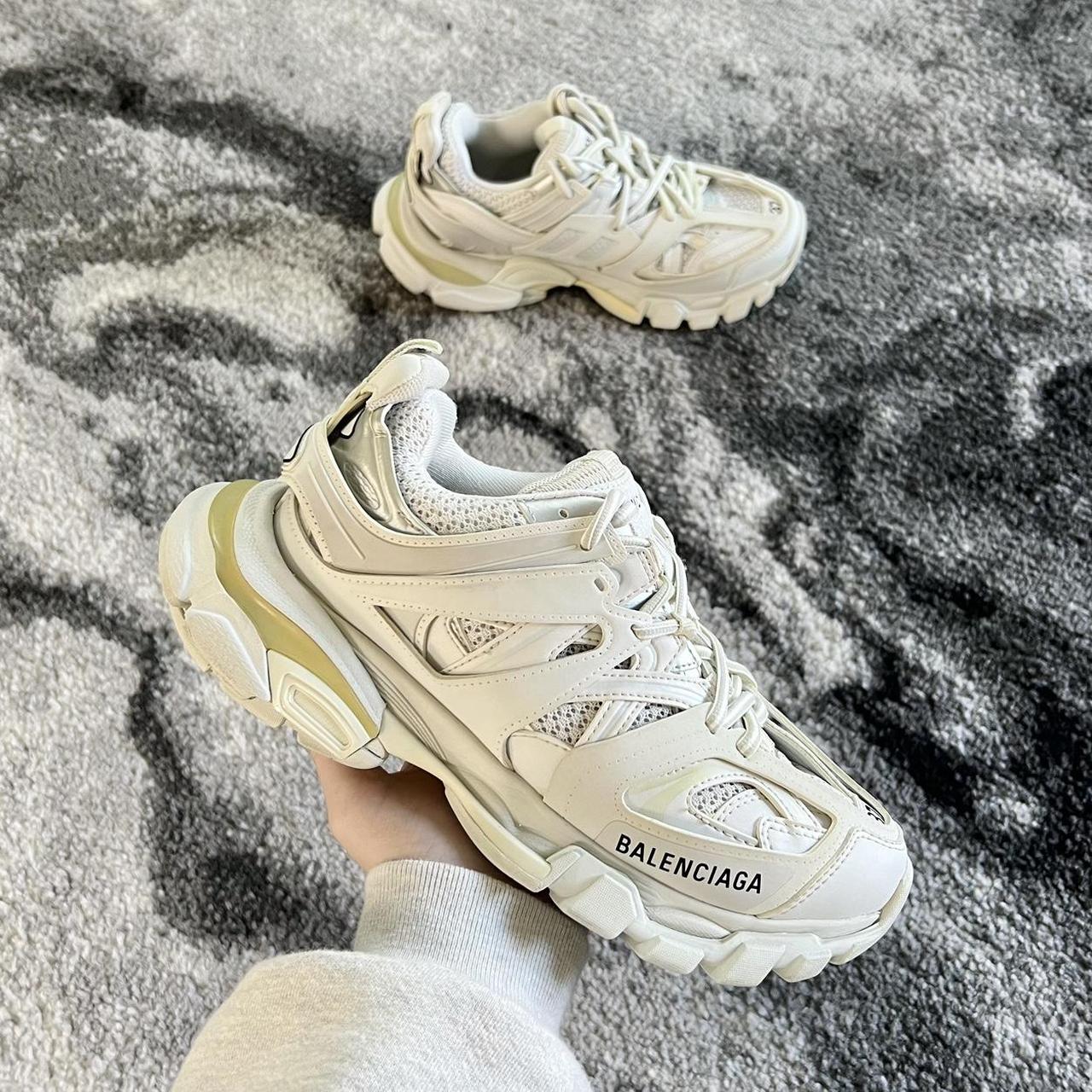 THE PRICE IS FIRM Balenciaga White Low Top... - Depop