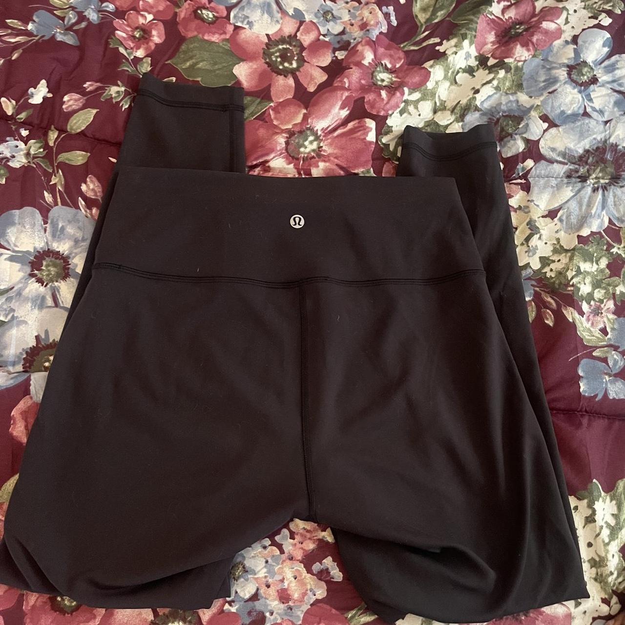 lululemon wunder train size 8 WANT TO TRADE FOR A - Depop