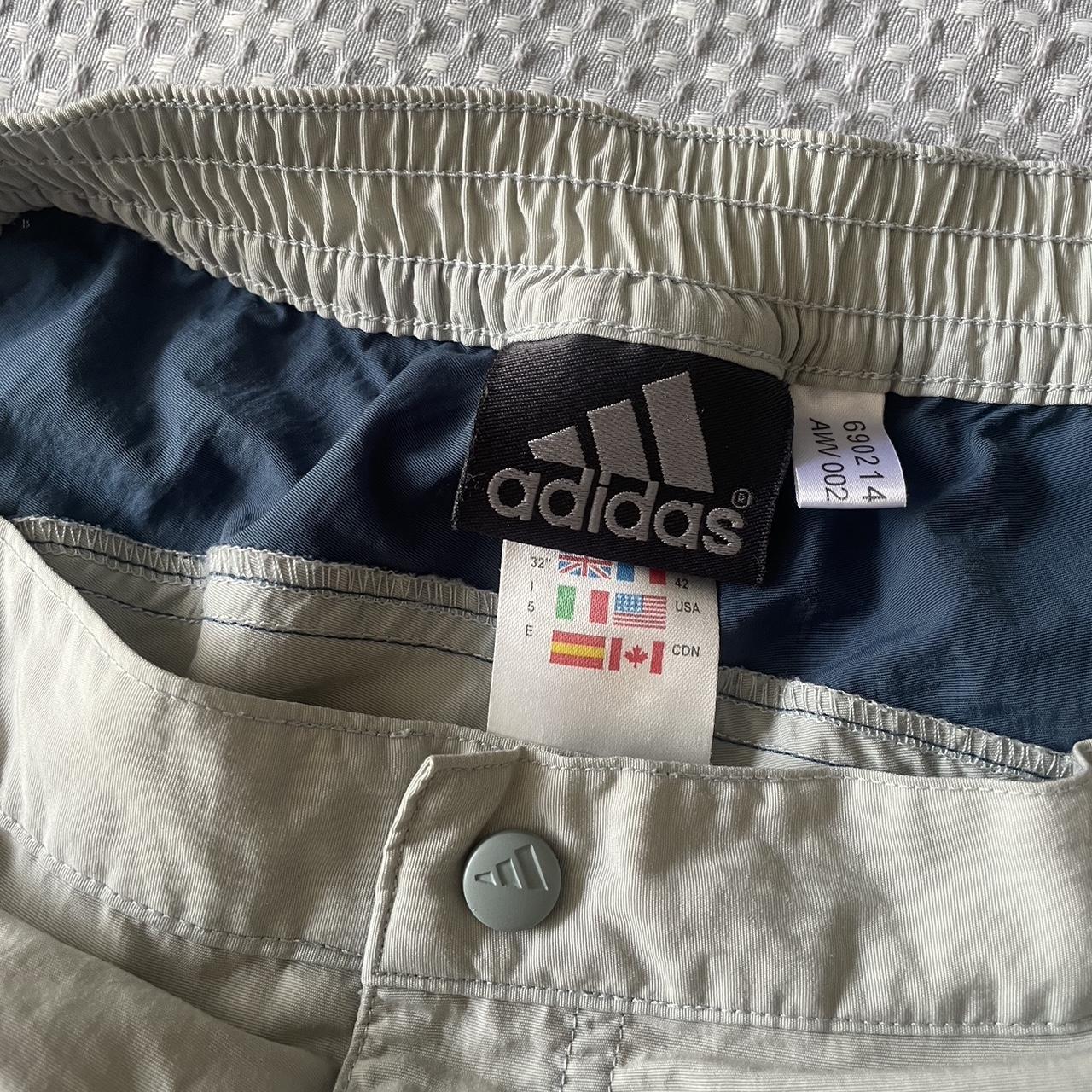 vintage beige blue adidas shorts size 32 waist fit