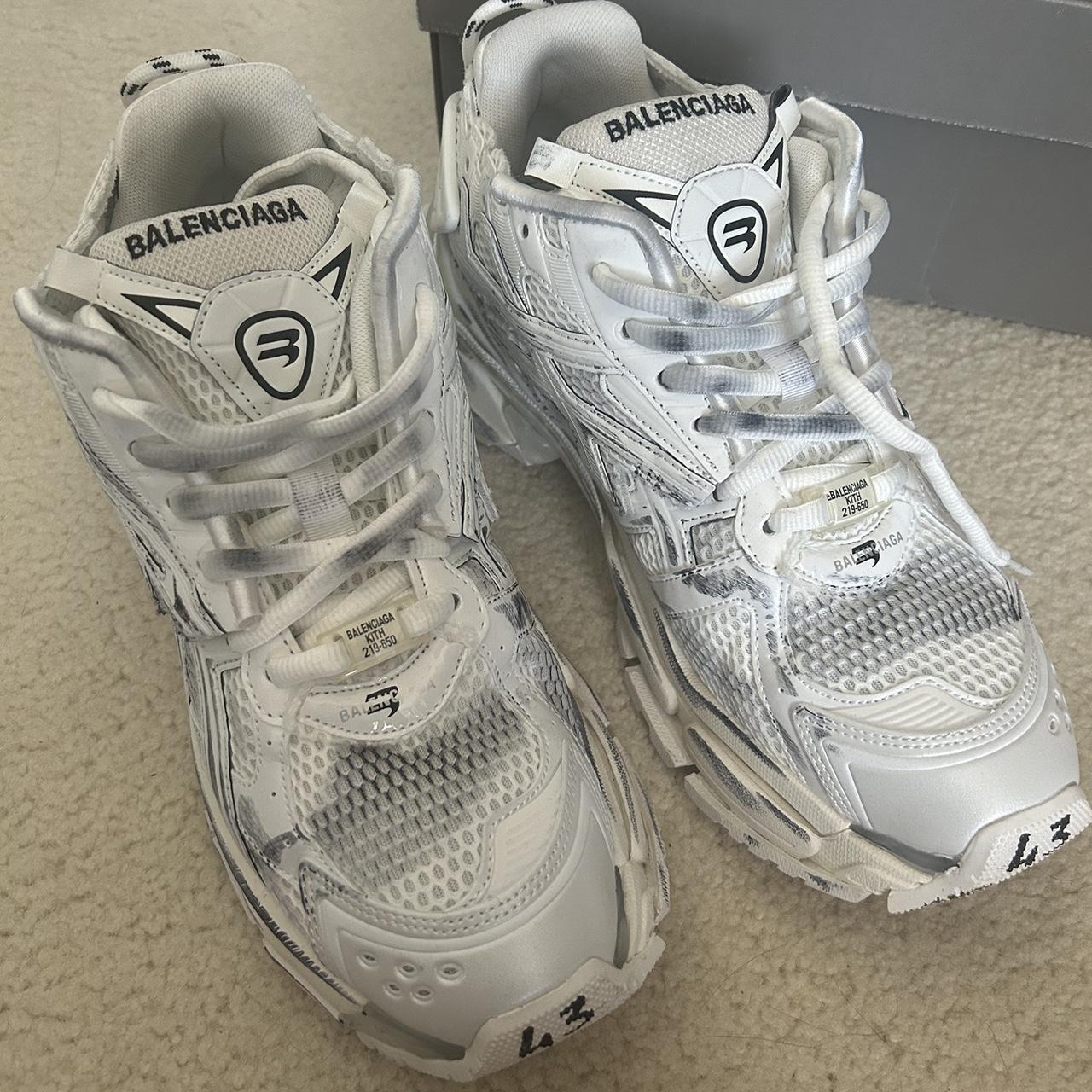Balenciaga Runner trainers Men Uk 9 ( does run... Depop