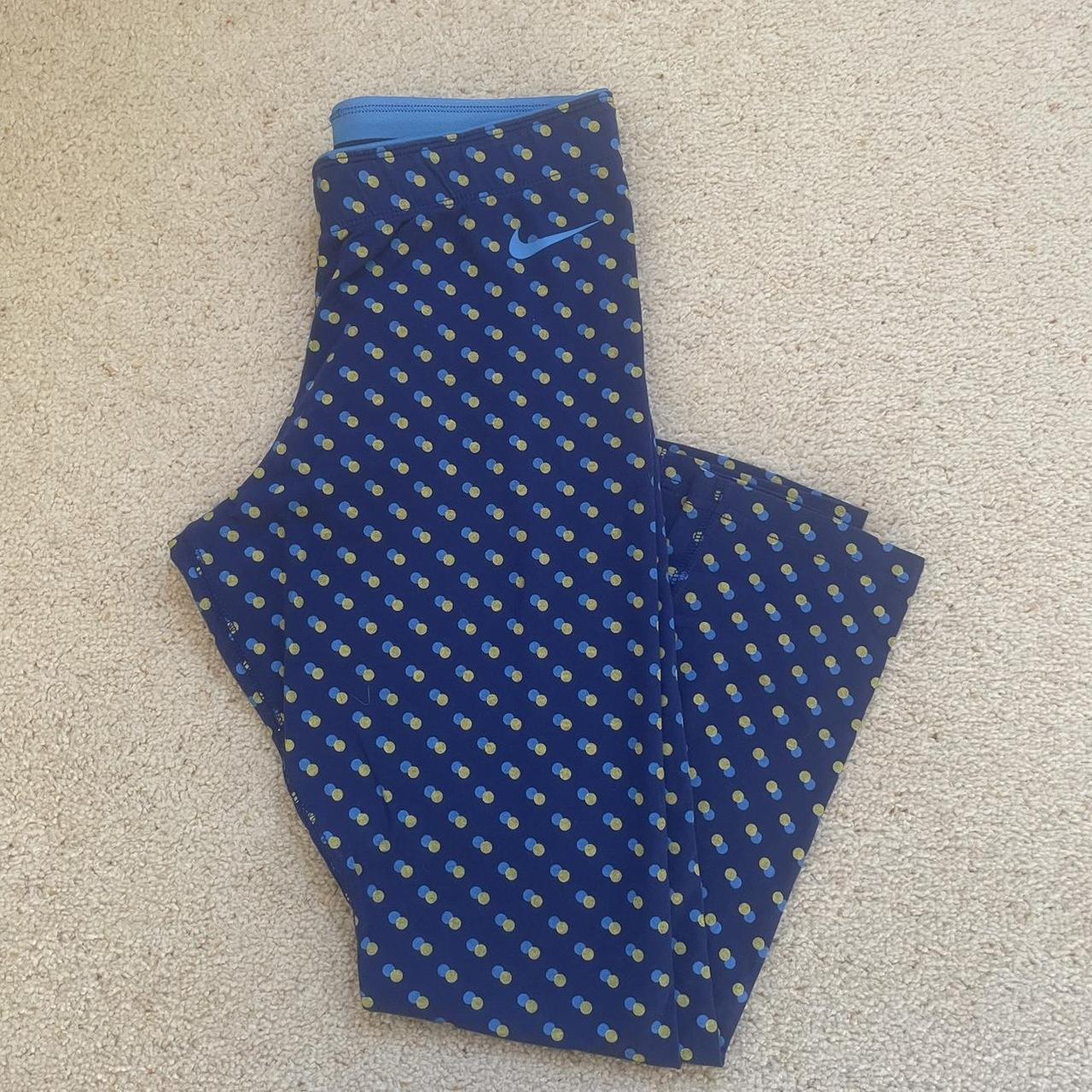 Nike spotty 3 4 length leggings Only worn a handful. Depop