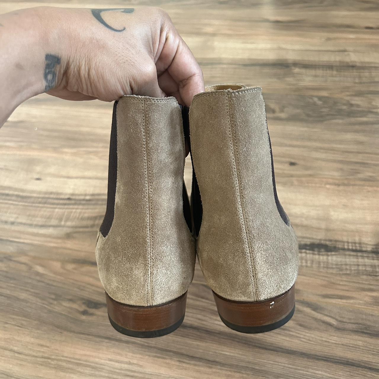 SAINT LAURENT Wyatt 30 Suede Chelsea Boots STILL | Depop SAINT LAURENT Wyatt 30 Suede Chelsea Boots STILL | Depop