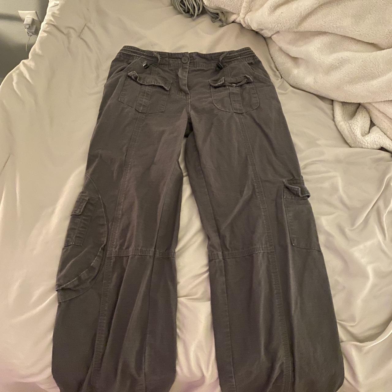 Brandy Melville low rise cargo pant brandymelville Depop