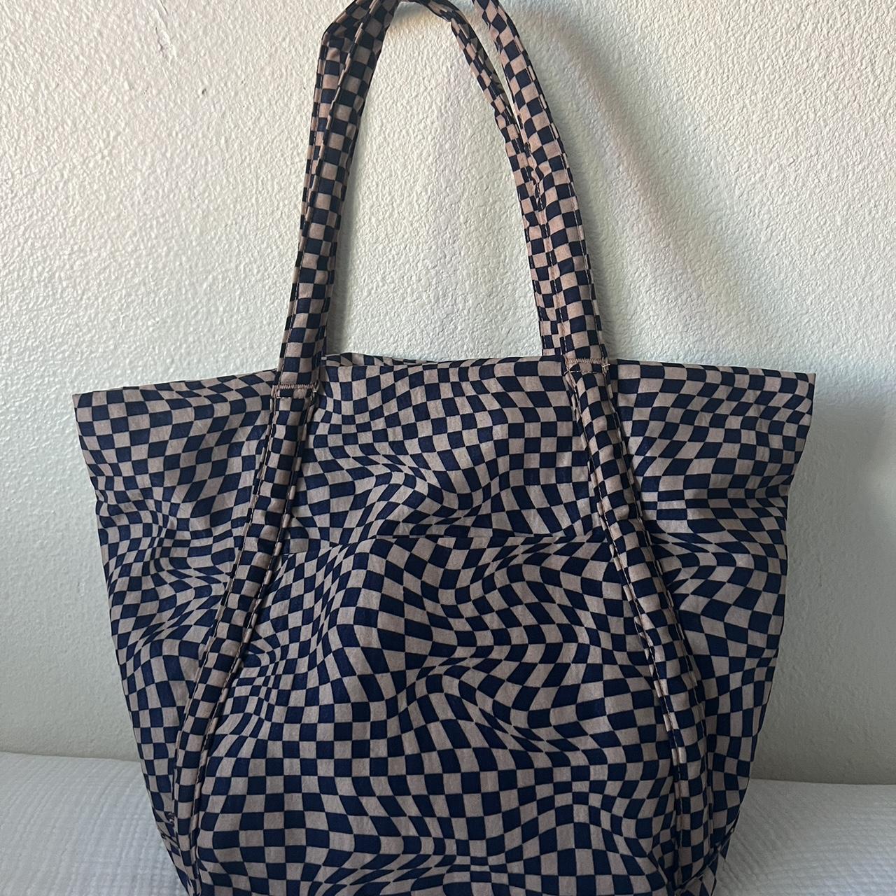 BAGGU Indigo Trippy Checker Cloud Bag - No flaws -... - Depop