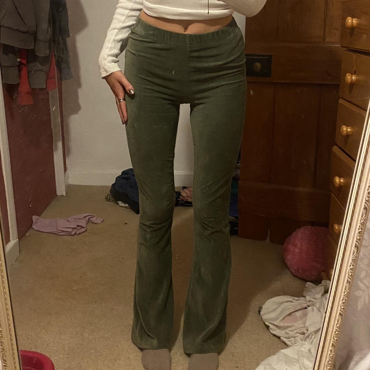 URBAN OUTFITTERS GREEN RIBBED FLARES size xs... - Depop