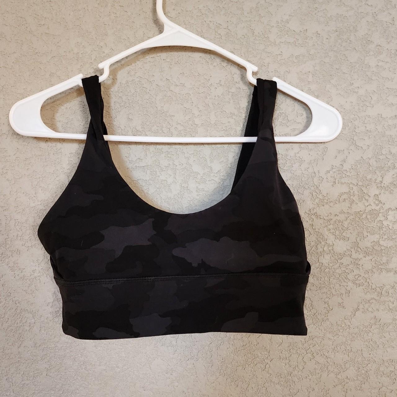 Lululemon reversible black and camo sportsbra size - Depop