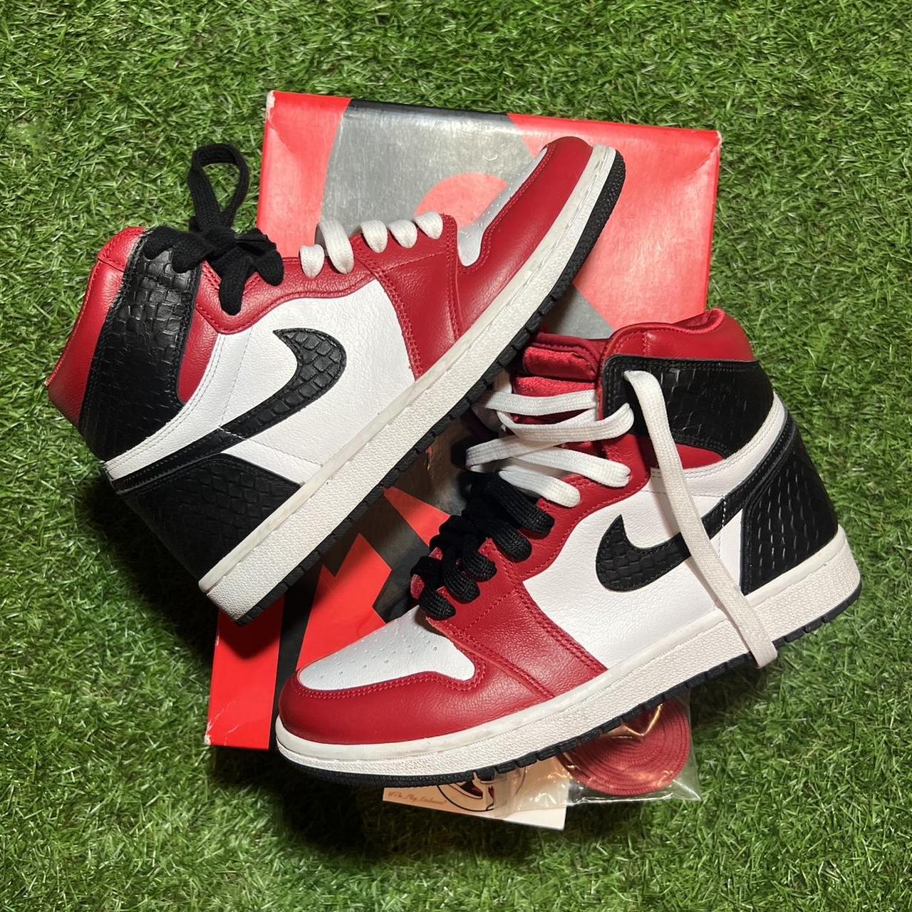 item listed by theplugexclusives