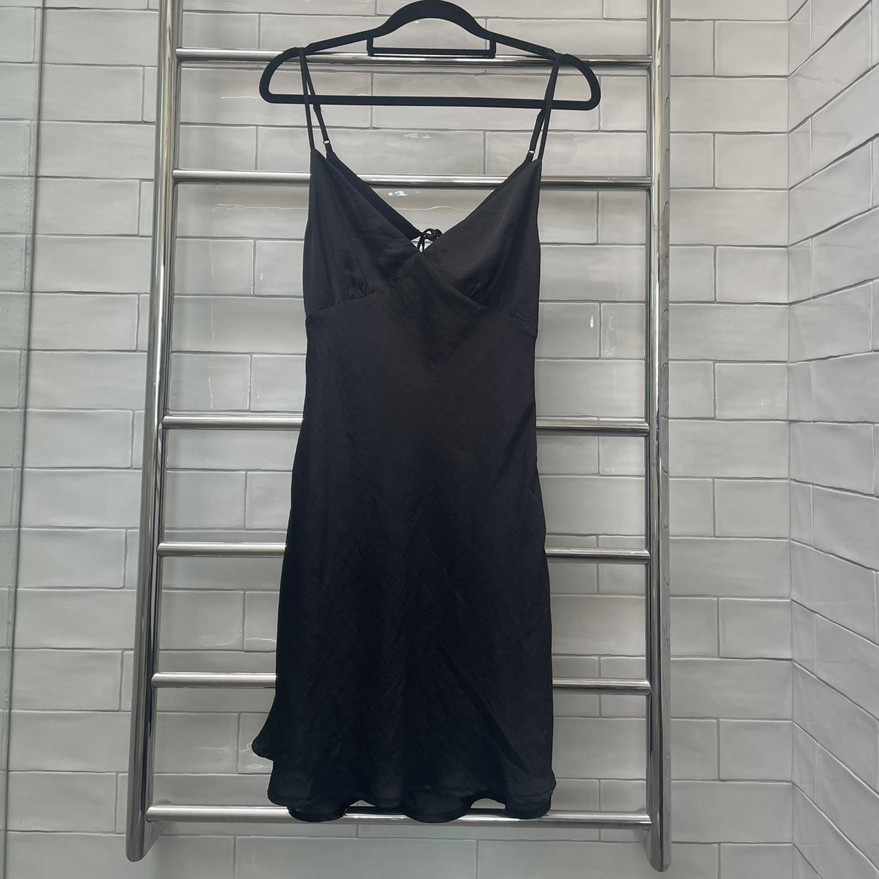Glassons black mini dress size 8 - Depop
