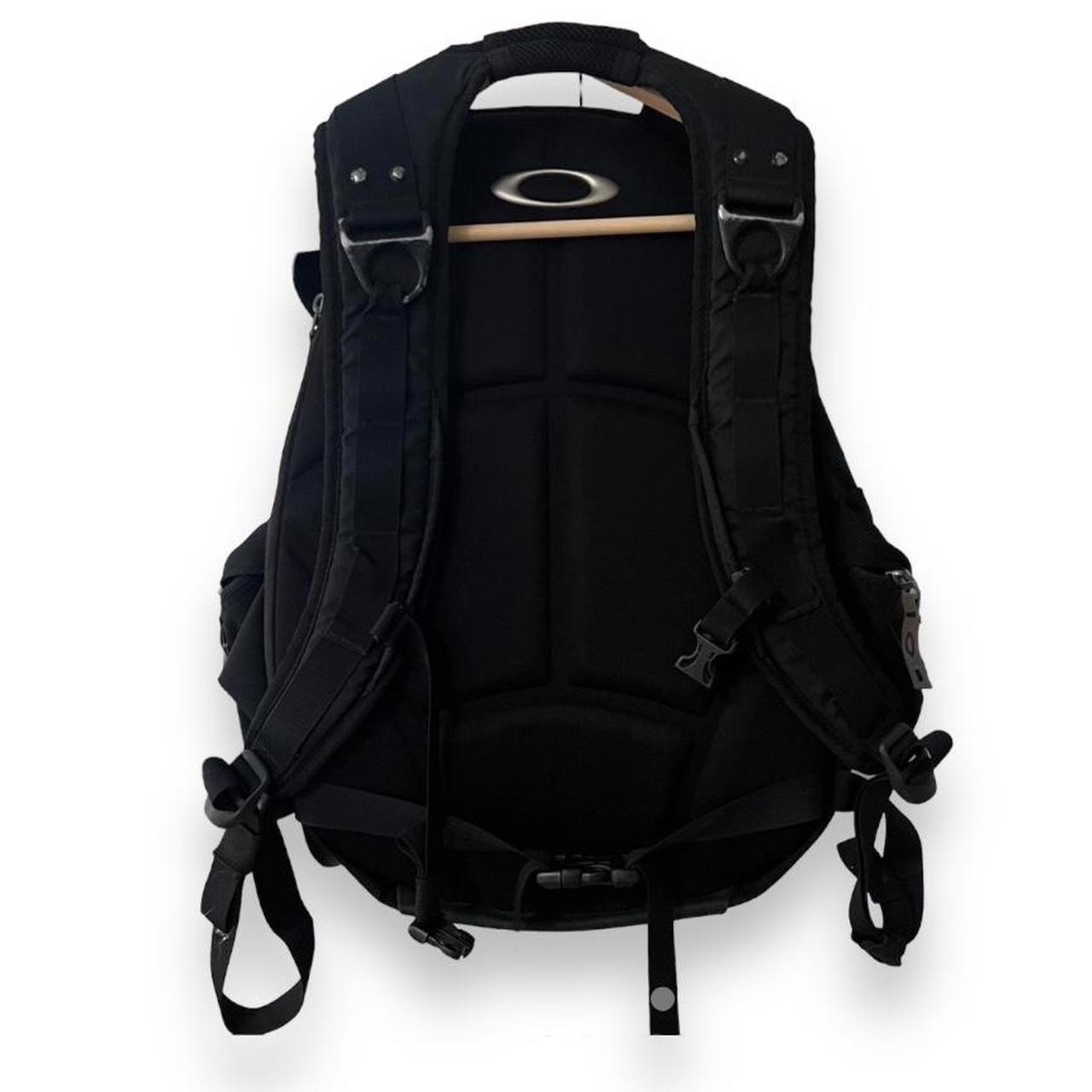 Oakley Icon 3 0 Backpack Gorp Oakley Icon Hiking Depop   P0 