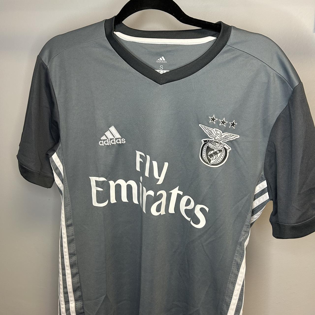 Fly Emirates soccer jersey Size: S Depop