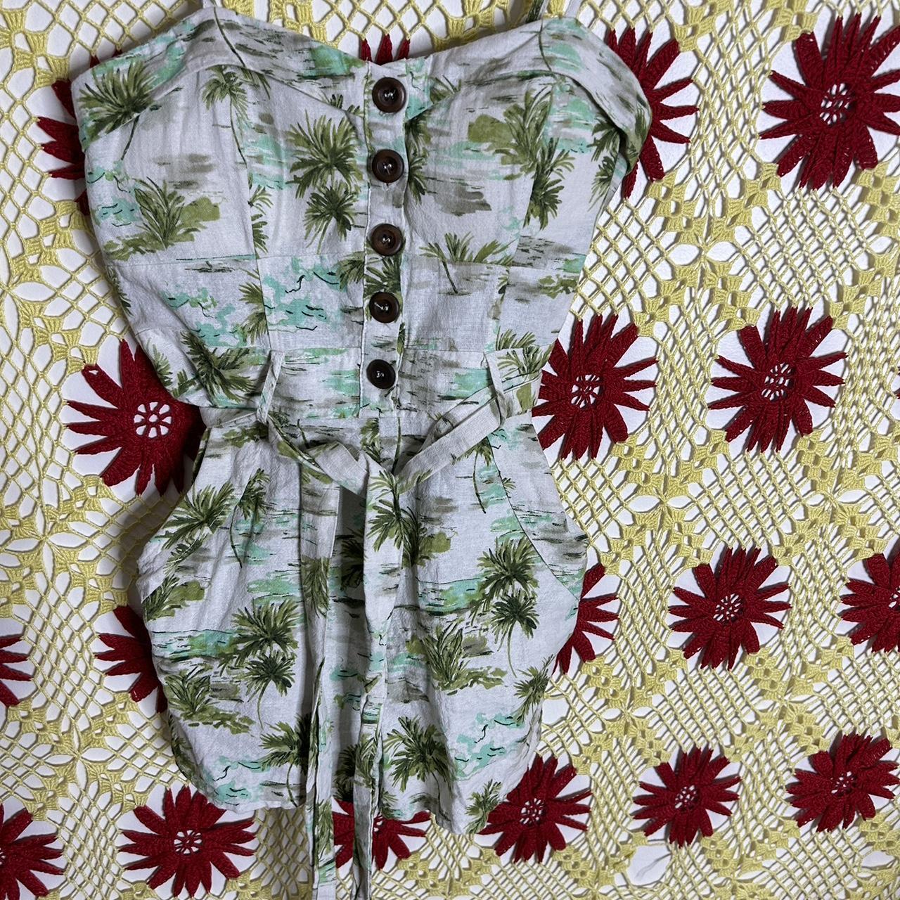 Women’s store tropical, beige and green palm tree print romper