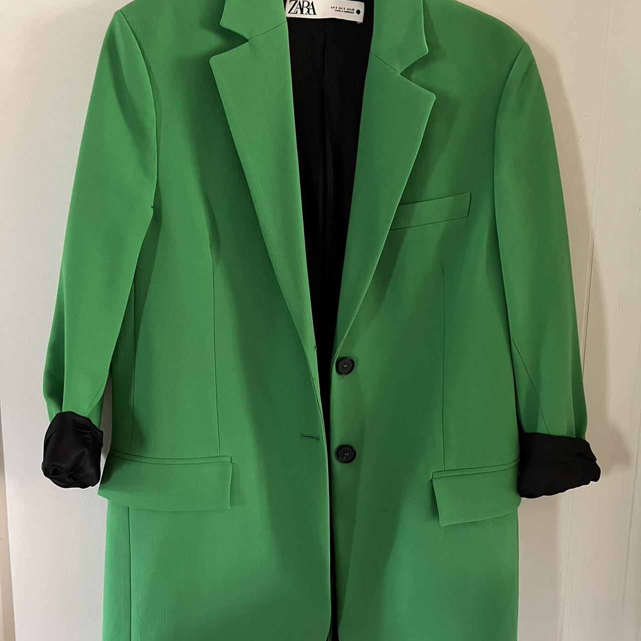 Zara Women's Green Jacket | Depop