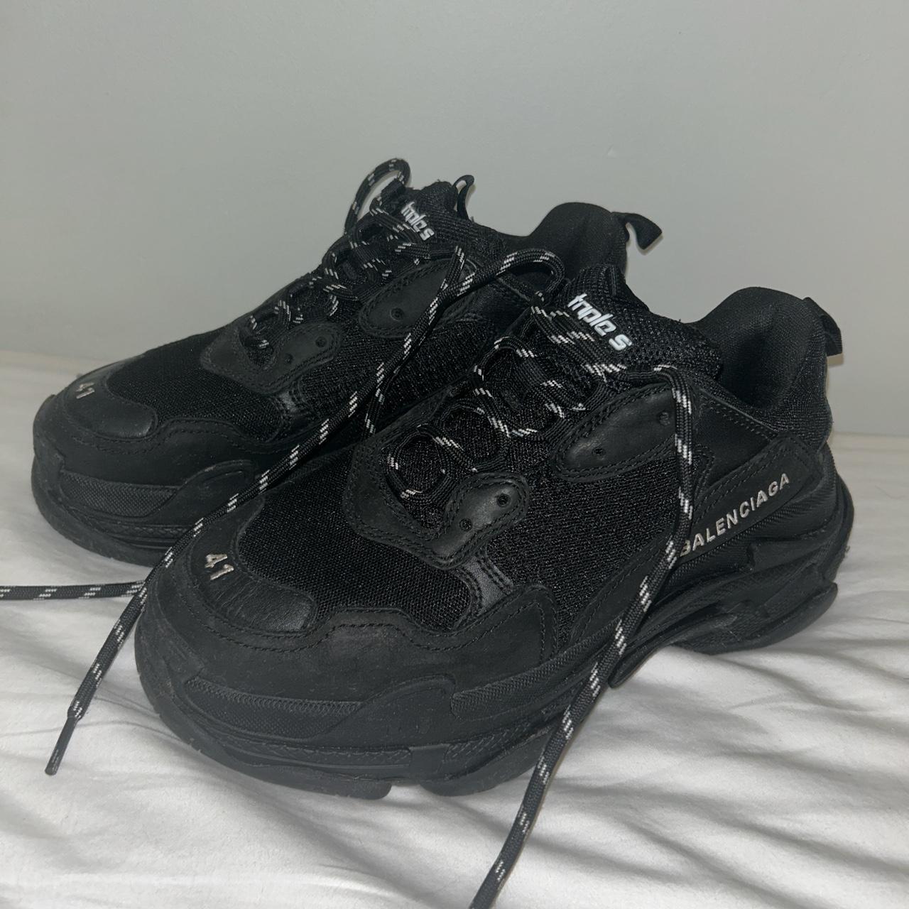 Balenciaga triple clearance s black fake