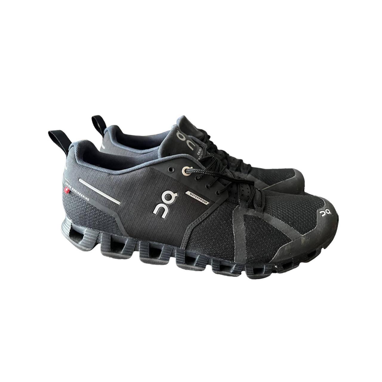 black runners mens