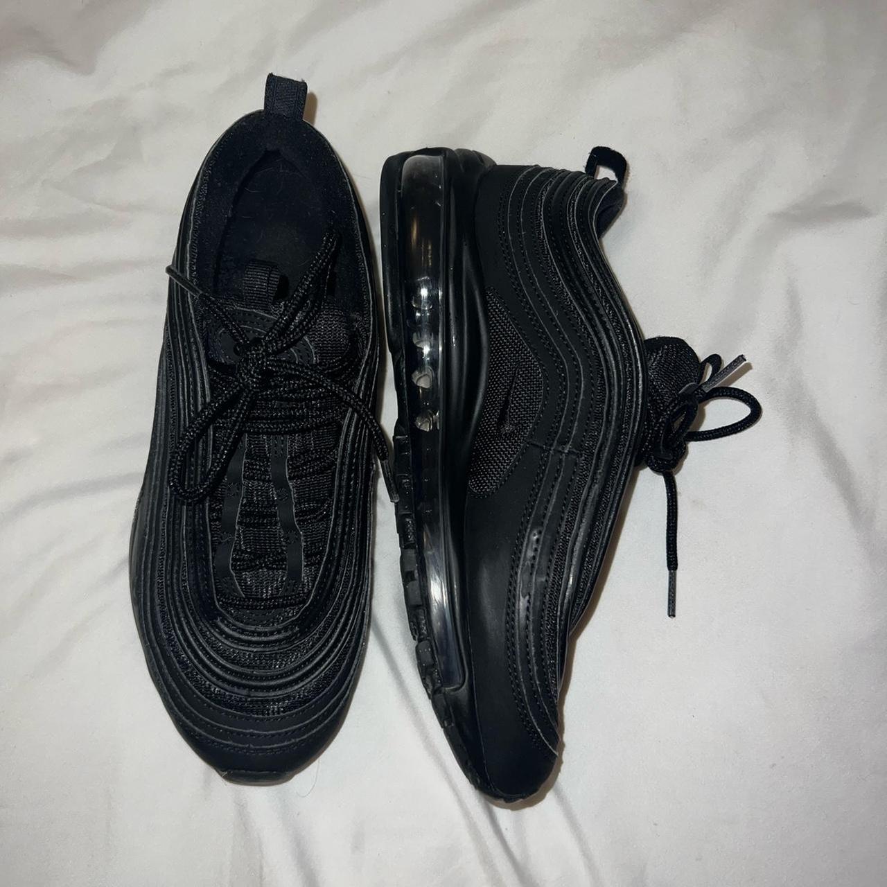Nike Women's Black Trainers Depop