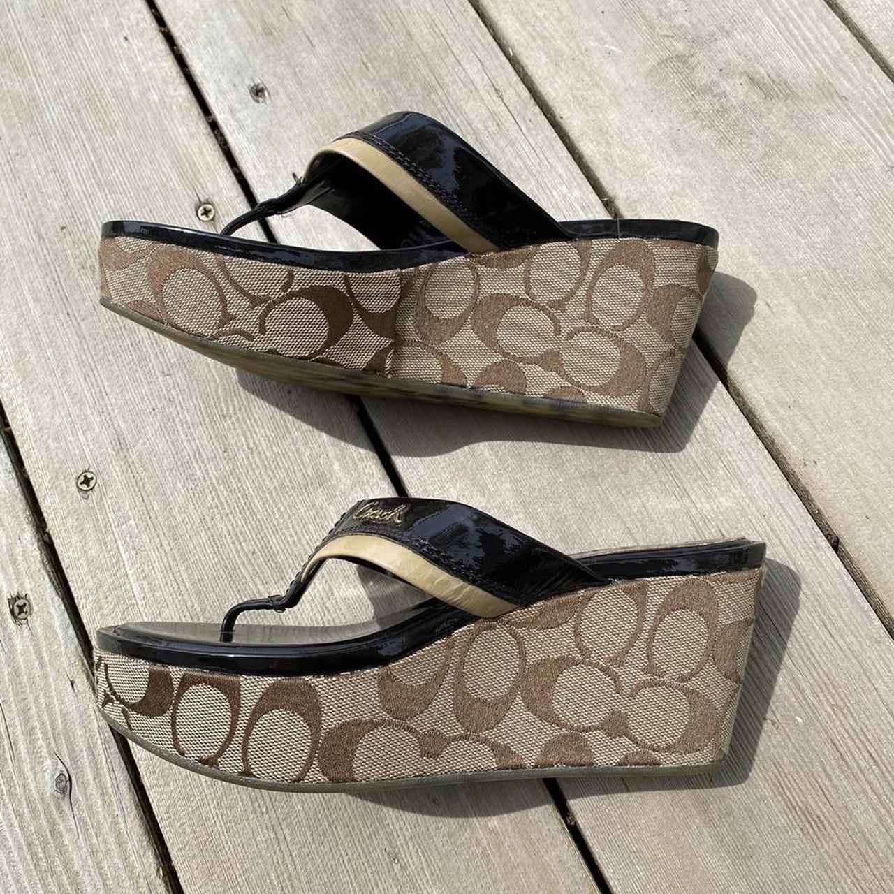 Coach best sale jody sandals