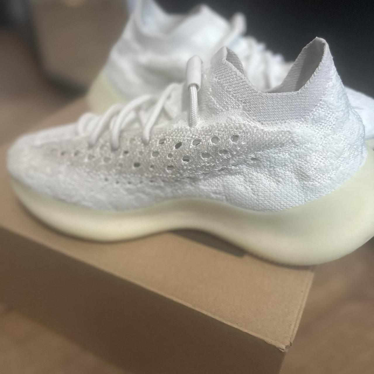 yeezy calcite on feet