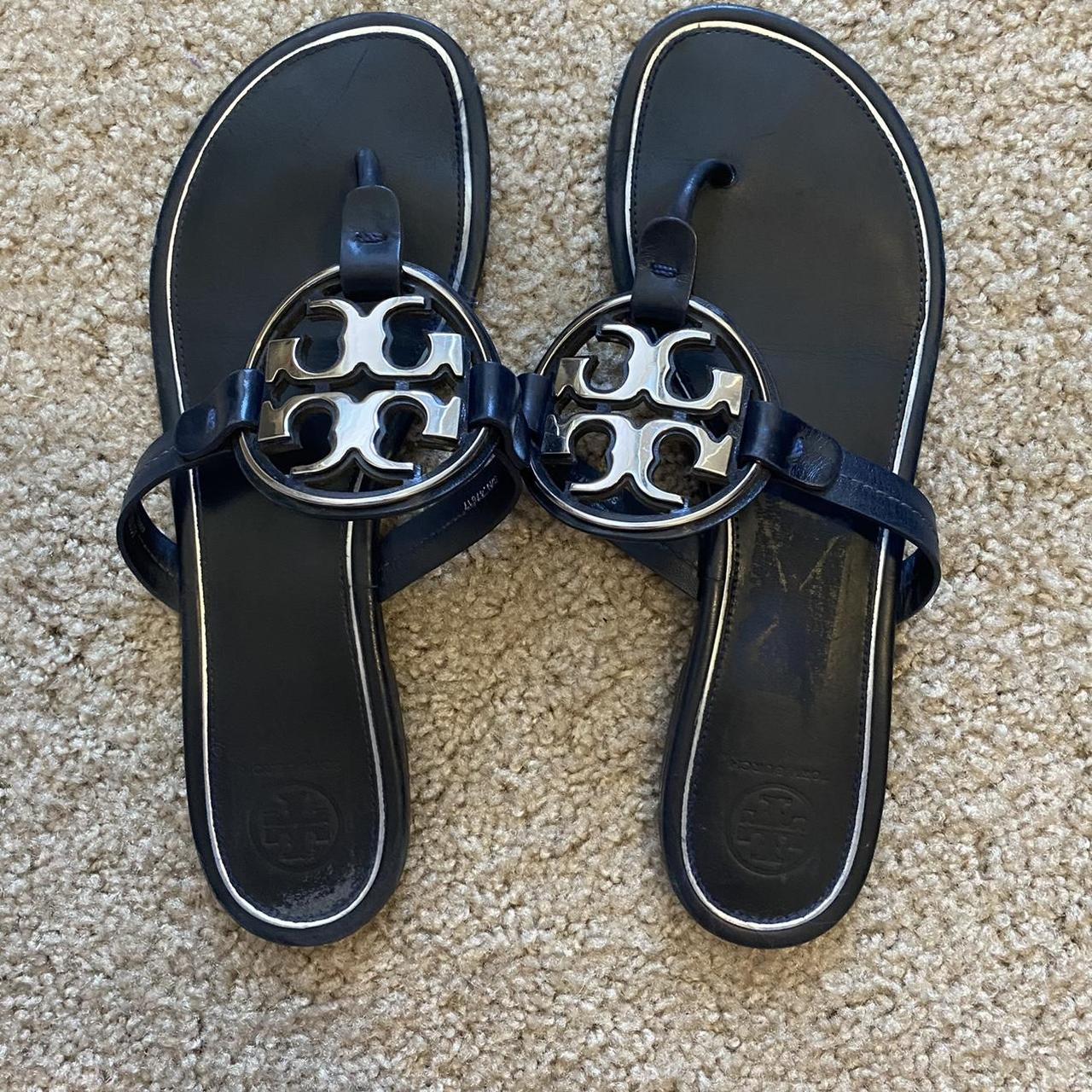 Tory Burch Navy Blue Sandals in a woman’s size 9.... - Depop