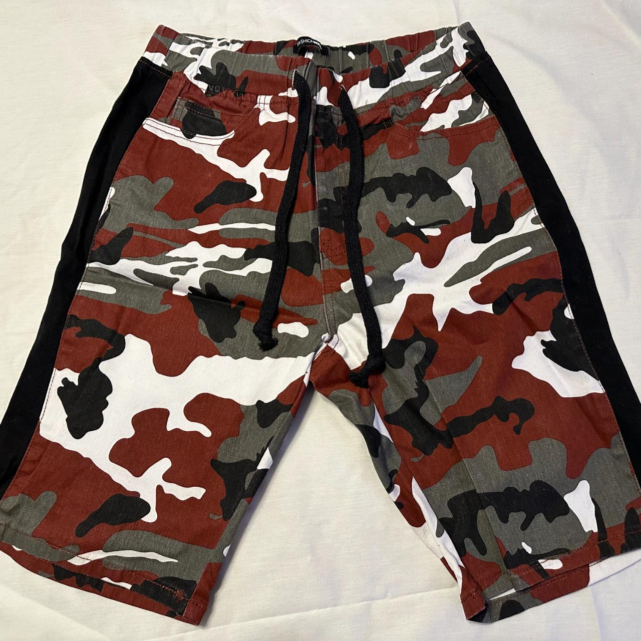 Fashion Nova Men's Red Camouflage Cargo Shorts Depop