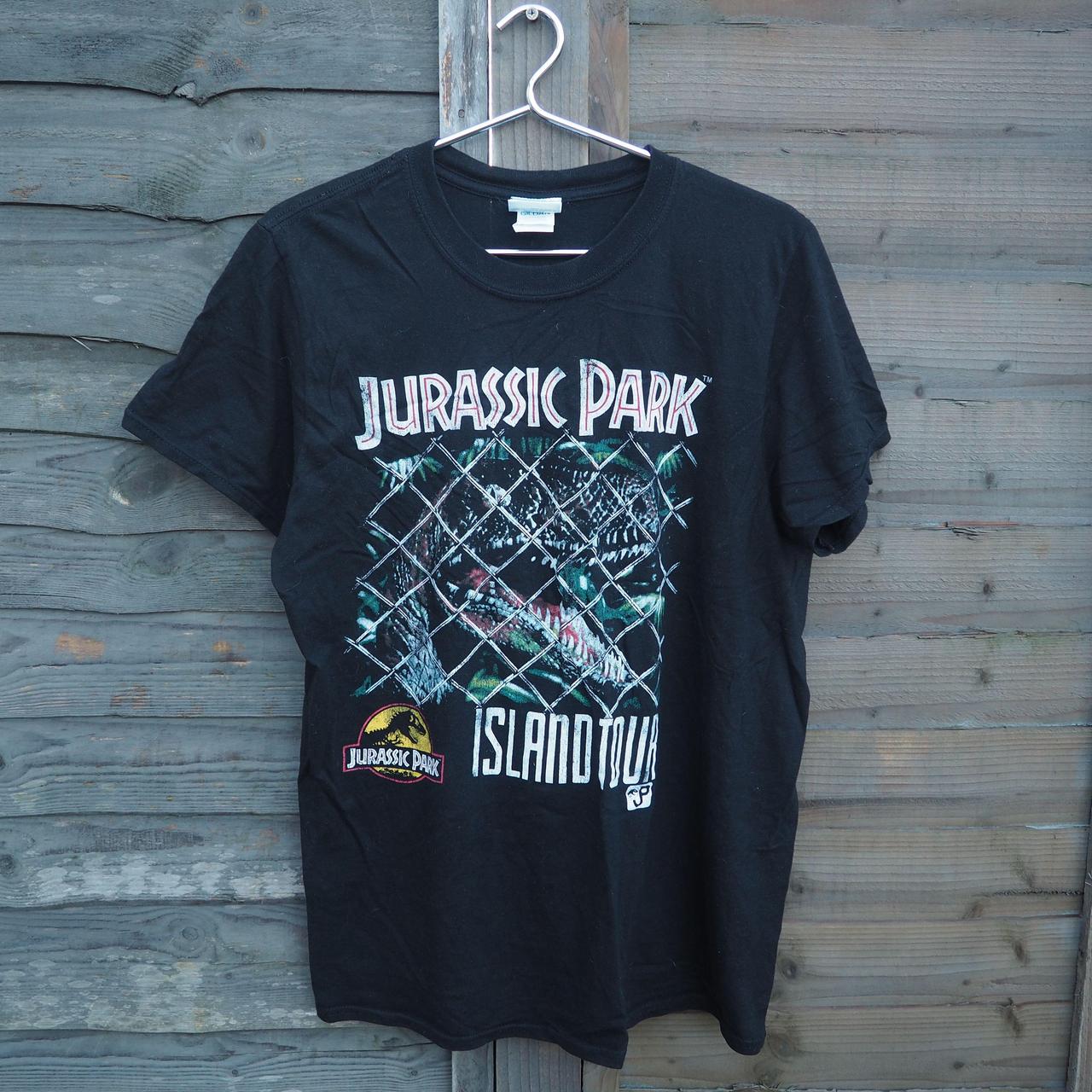 Jurassic Park Island Tour Men S Crew Neck T Shirt Depop   P0 