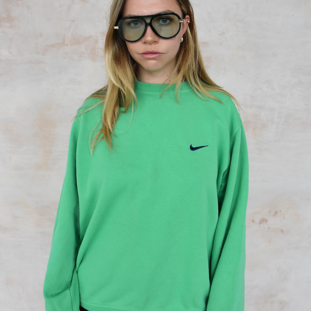 Green nike sweater vintage best sale