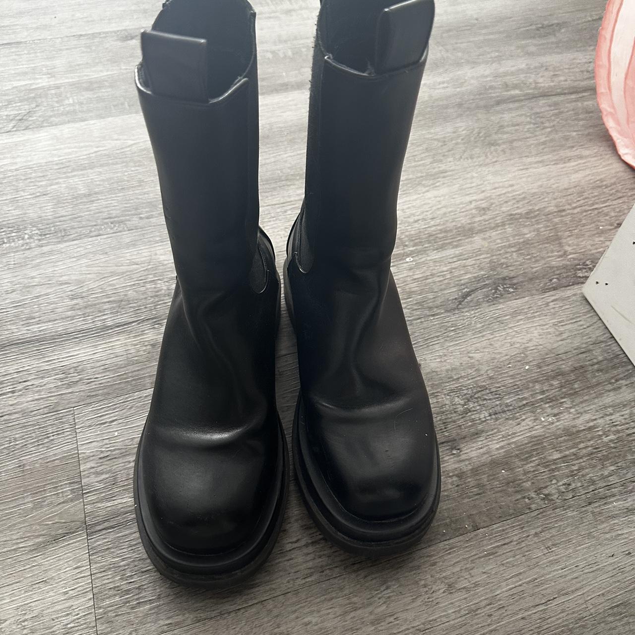 Black boots - Depop