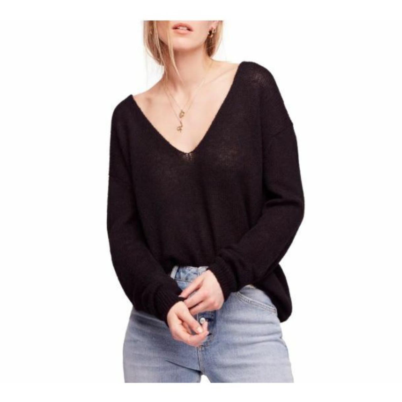 FREE PEOPLE Gossamer Alpaca Blend V Neck Sweater in