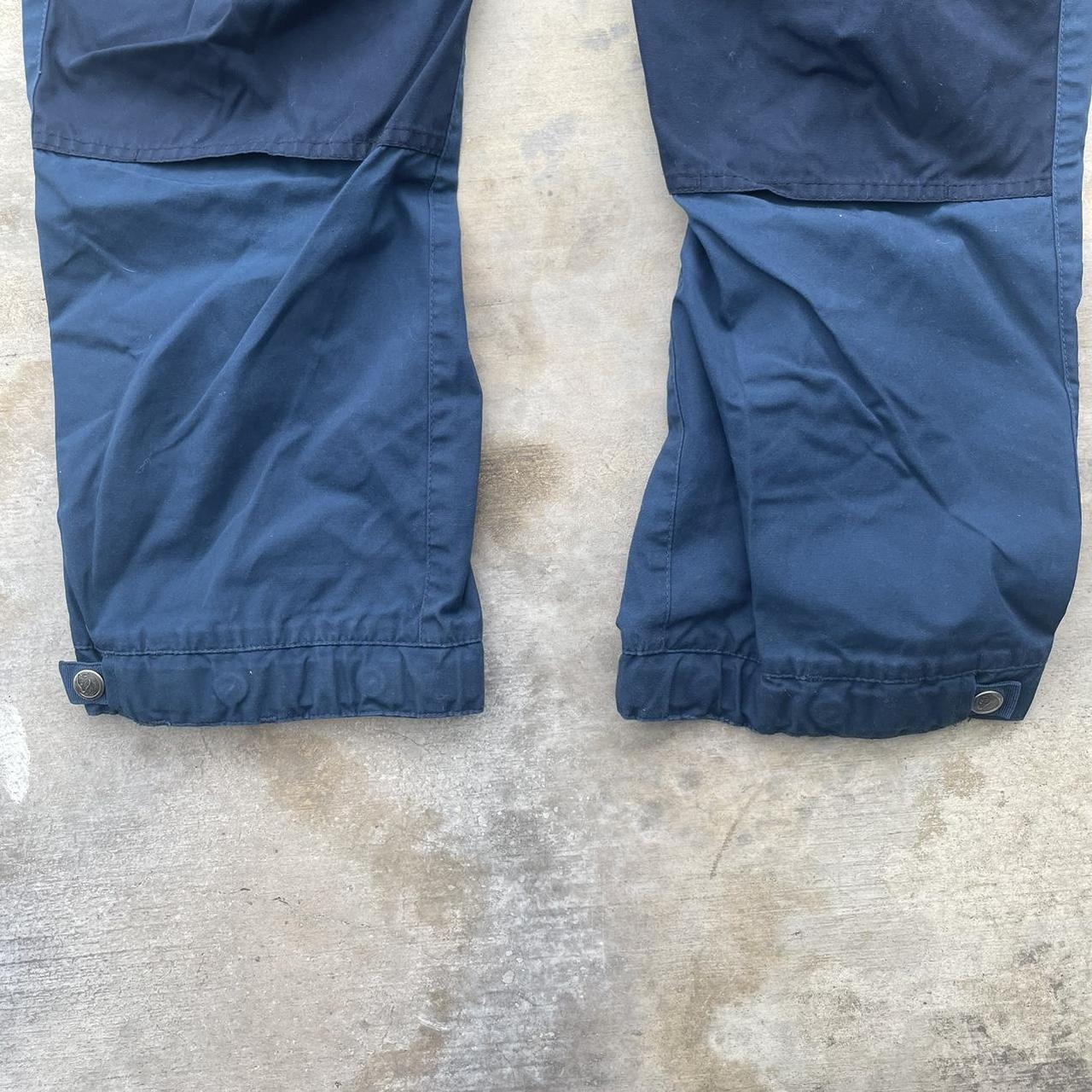 Fjällräven Men's Blue and Navy Trousers (5)