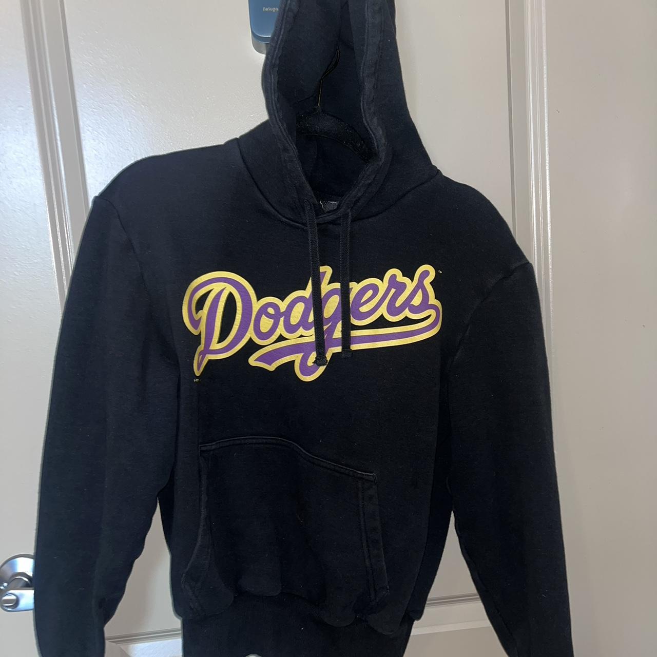 dodgers nike hoodie -women's large but fits more - Depop