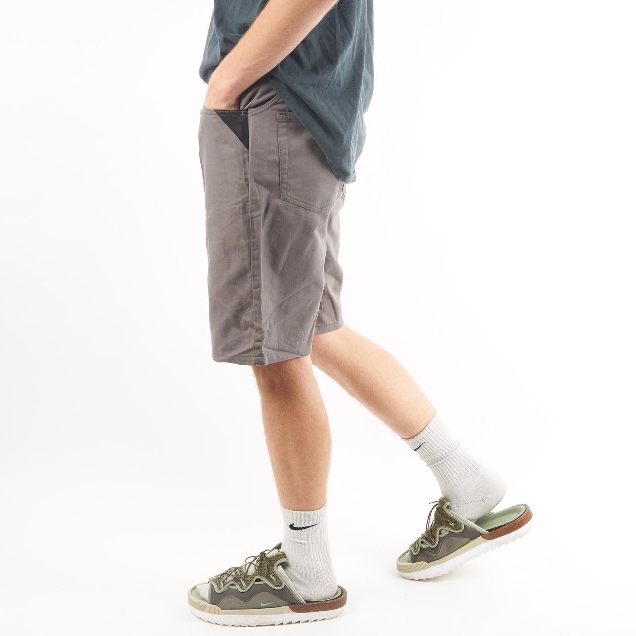 Grey Dickies Shorts 32W Nice carpenter pant style... Depop