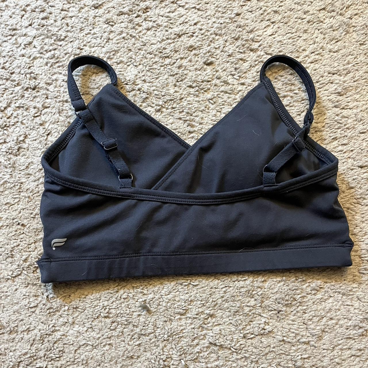 Fabletics Women's Grey Bra | Depop